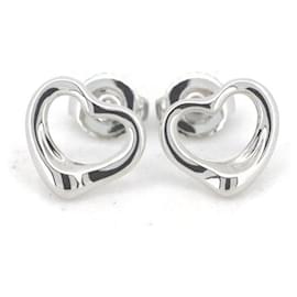 Tiffany & Co-Boucles d'oreilles Tiffany & Co Platinum Open Heart Stud Boucles d'oreilles en métal en excellent état-Autre