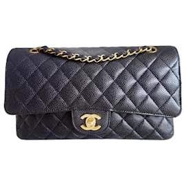Chanel-Klassische schwarze Chanel-Tasche-Schwarz