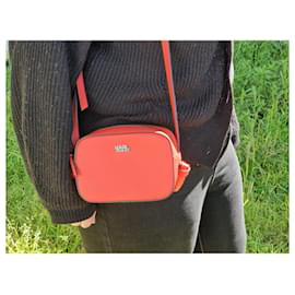 Karl Lagerfeld-Borsa a tracolla Karl Lagerfeld-Rosso