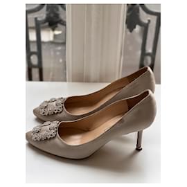 Manolo Blahnik-Manolo Blahnik Pumps Hangisi 39-Hellbraun