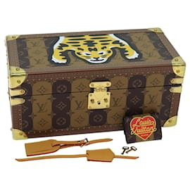 Louis Vuitton-LOUIS VUITTON Monogram LVxNIGO Coffret Accessoires Coffret M20463 Auth LV 71342S-Marron