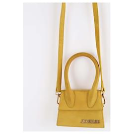 Jacquemus-mini bolso de cuero-Amarillo
