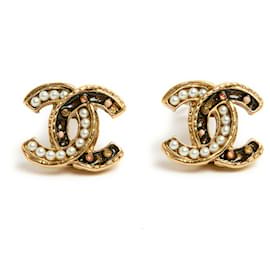 Pendientes de clip CC AH2011 de Chanel Dorado