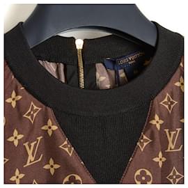 Louis Vuitton-Louis Vuitton 2021 Top FR38 Monogram Silk Blouse US8 New with tags-Brown,Black