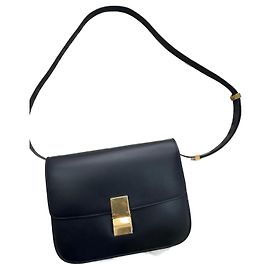 Céline Classic box médium noir Noir
