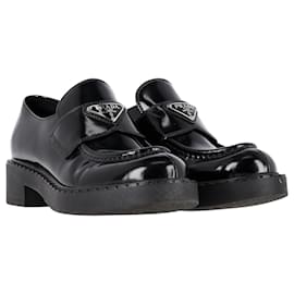 Prada-Mocasines Prada Chocolate en cuero cepillado negro-Negro