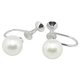 Mikimoto-MIKIMOTO 18K Pearl Earrings Metal Earrings in Excellent condition-Other