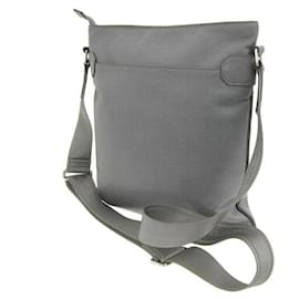 Louis Vuitton-Louis Vuitton Sasha Leather Crossbody Bag M32630 in good condition-Other