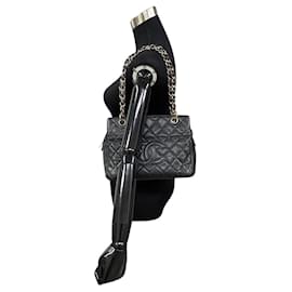 Chanel-Bolso de hombro con cadena de caviar acolchado Chanel CC Bolso de hombro de cuero en buen estado-Otro