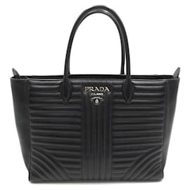 Prada-Prada Quilted Diagramme  lined Zip Tote  Leather Tote Bag in Good condition-Other