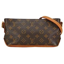 Louis Vuitton-Louis Vuitton Trotter Shoulder Bag Canvas Shoulder Bag M51240 in fair condition-Other