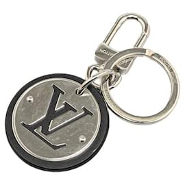 Louis Vuitton-Louis Vuitton Louis Vuitton Keychain Portocre Strap LV Circle Signature Metal Key Holder M67362 in good condition-Other