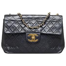 Chanel-Chanel Maxi Classic Single Flap Bag Leder-Umhängetasche in gutem Zustand-Andere
