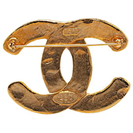 Chanel-Spilla Chanel placcata oro CC oro-D'oro