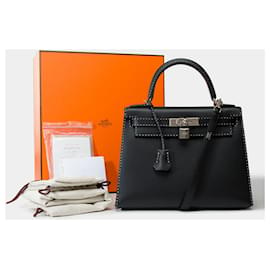 Hermès-HERMES Kelly 28 Bag in Black Leather - 101899-Black