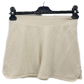 Autre Marque Non Signé / Unsigned shorts T.International S Cloth White
