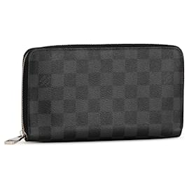 Louis Vuitton-Louis Vuitton Black Damier Graphite Vertical Zippy Wallet-Black,Grey