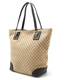 Gucci-Totes-Beige