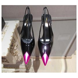 Saint Laurent-Saint Laurent Vesper Pumps

Saint Laurent Vesper Pumps-Schwarz,Fuschia