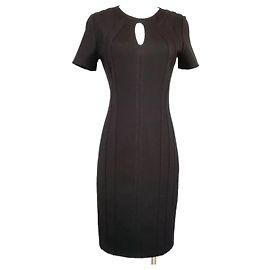 Diane Von Furstenberg Robe DVF Kader avec des coutures flatteuses et une découpe en forme de trou de serrure Noir