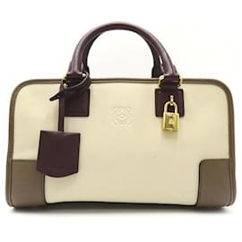 Miu Miu-Miu Miu Leather Amazona 28 Leather Handbag in Good condition-Other
