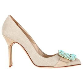 Manolo Blahnik-Manolo Blahnik Pumps „Gibi“ mit Verzierung aus beigem Canvas-Braun,Beige