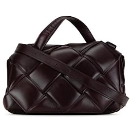 Bottega Veneta-Bottega Veneta Maxi Intrecciato Leather Crossbody Bag Leather Crossbody Bag in Good condition-Other