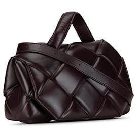 Bottega Veneta-Bottega Veneta Maxi Intrecciato Leather Crossbody Bag Leather Crossbody Bag in Good condition-Other