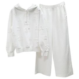 Conjunto de calças casuais brancas da Chanel. Branco