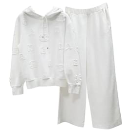 Chanel-Conjunto de pantalones casuales blancos de Chanel.-Blanco