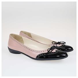 Salvatore Ferragamo-Salvatore Ferragamo – Ballerinas mit Schleife in Rosa/Schwarz-Schwarz