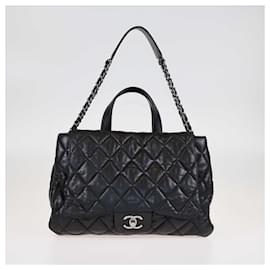 Chanel-Chanel Bolsa preta acolchoada com alça superior com 3 compartimentos-Preto