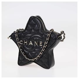 Chanel-Bolsa crossbody Chanel preta acolchoada com logotipo estrela-Preto