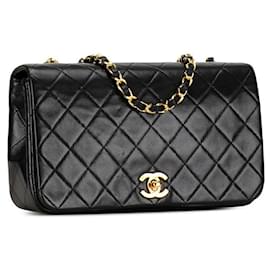 Chanel-Chanel CC Matelasse Full Single Flap Bag Sac à bandoulière en cuir en bon état-Autre