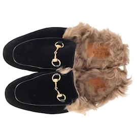 Gucci-Gucci Princetown Horsebit-Detailed Shearling-Lined Slippers In Black Velvet-Black