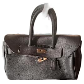 Mac Douglas-Handbags-Black