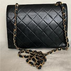 Chanel-CHANEL Vintage Lambskin Envelope Quilt Flap Bag Gold Hardware Crossbody-Black