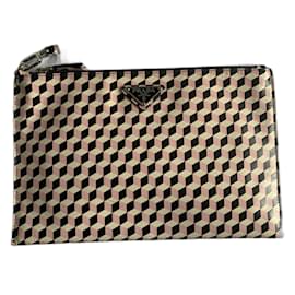 Prada-Clutch-Nero,Argento,Rosa,Bianco