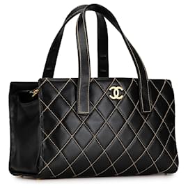 Chanel-Bolso tote Chanel CC Wild Stitch de piel de becerro negro-Negro