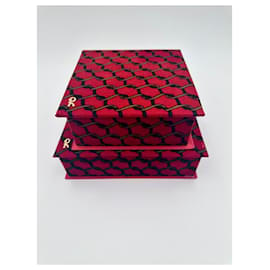 Autre Marque-conjunto coordenado de 2 caixas vintage de veludo Roberta di Camerino-Vermelho