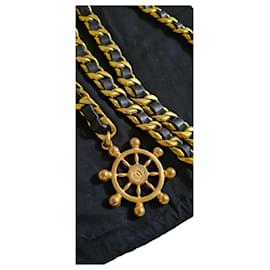 Chanel-Cinturon chanel de coleccion-Negro,Dorado