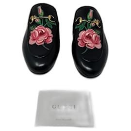 Gucci-Gucci slippers-Black