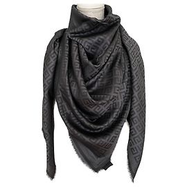 Givenchy grauer Schal mit 4G-Motiven Anthrazitgrau