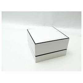 Chanel-CHANEL BOX FOR J12 WATCH 14 X 14 X 8.5 CM CERAMIC PREMIERE WHITE WATCH BOX-White