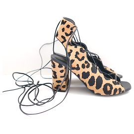 Sandali con stampa leopardata in pelo di vitello Saint Laurent con lacci Marrone