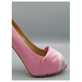 Valentino Garavani-Tacones Rosas-Pink