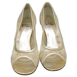 Stuart Weitzman Tacones Dorados Dorado