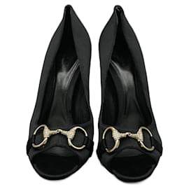 Gucci-Schwarze Tacones mit Hebilla de Pierdas-Schwarz