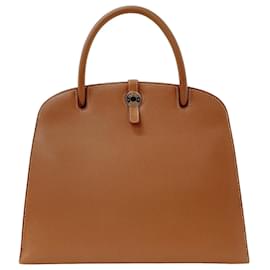 Hermès-Hermès Dalvy-Castaño