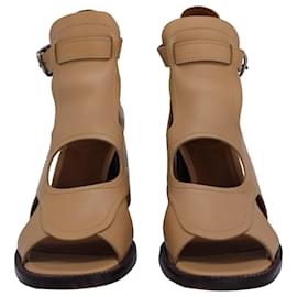 Chloé-Chloé  Gaile Cut-Out Sandals in Tan Leather-Brown,Beige